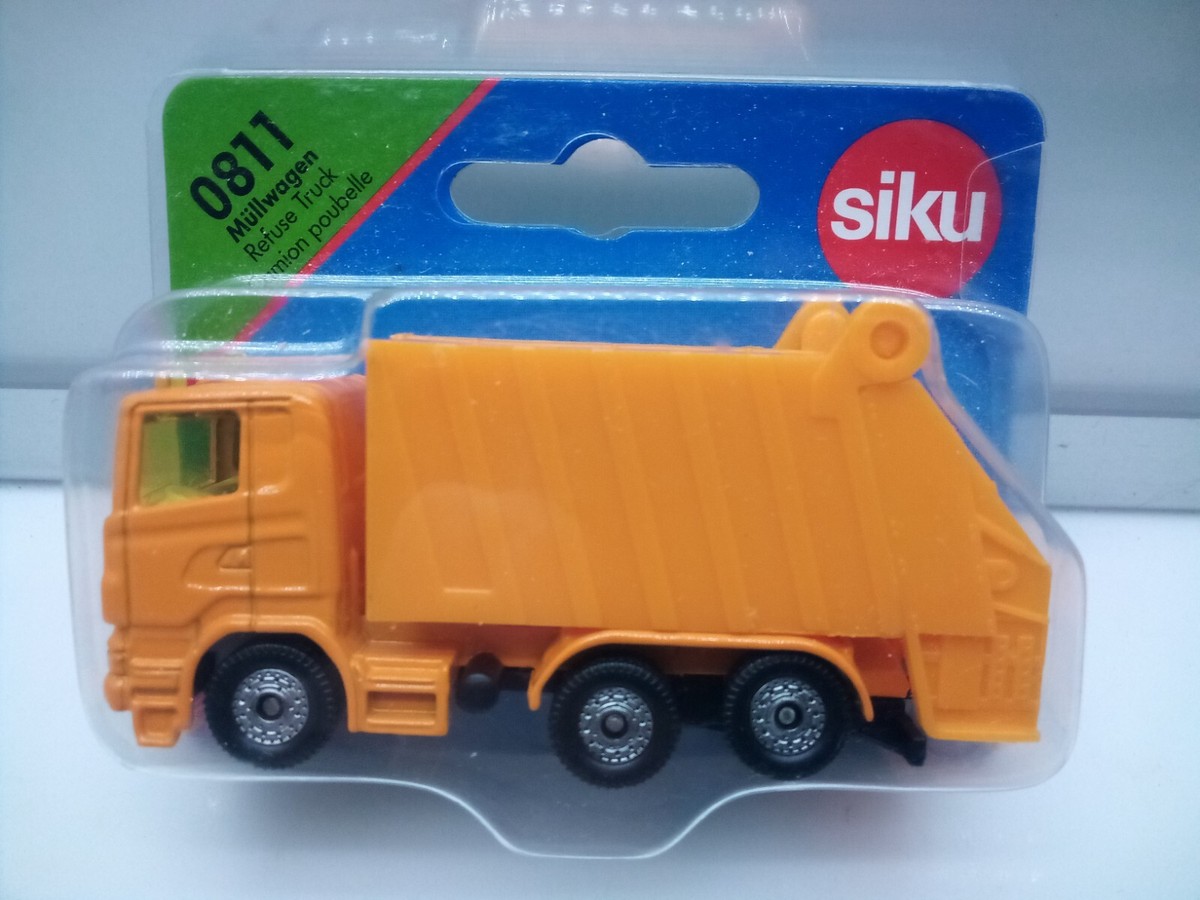 Siku / #811 - Scania Refuse Truck - Orange - Model Garbage