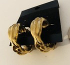 Foto 13 di 17
