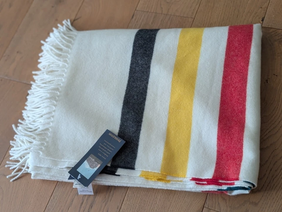 Pendleton 5th Avenue Merino Wool Throw - Glacier | New with Tags | Made In USA - Image 2 of 4