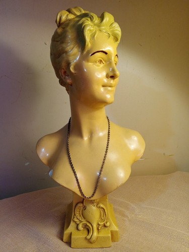 Rare VTG E Co. Products Tinedo 1958 18" Tall Woman's Victorian Bust On Pedestal - Picture 2 of 9