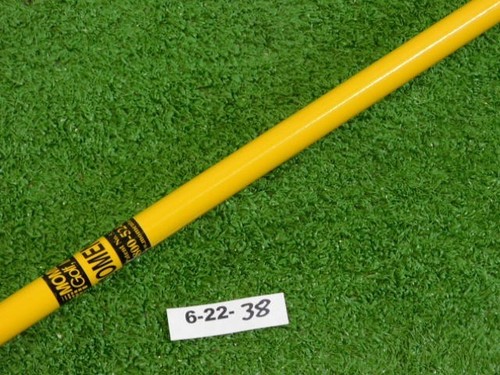Momentus Weighted Swing Trainer 34" Putter - Picture 5 of 7