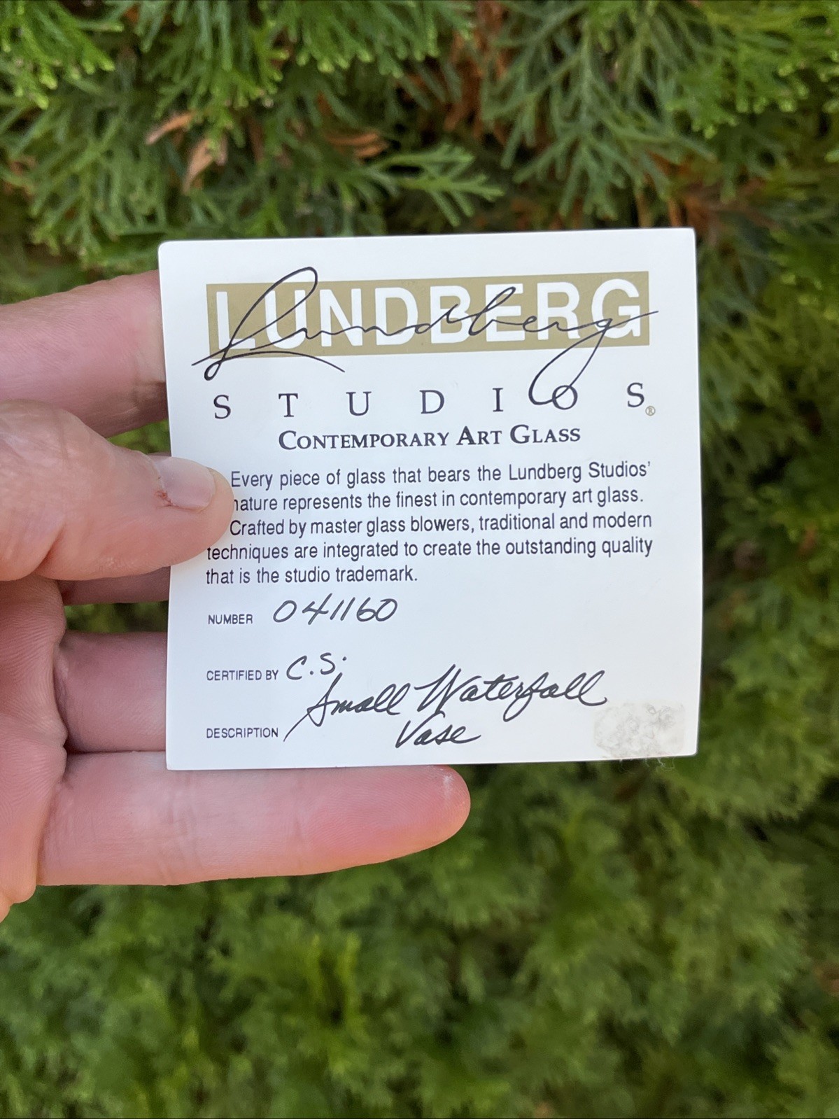 Lundberg Studios Art Glass Vase 2002 Waterfall Pulled Feather Design 8.5”