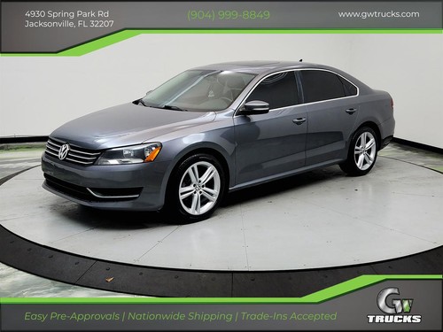 2014 Volkswagen Passat SE