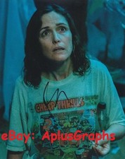 ROSE BYRNE... Oscar Hopeful: If I Had Legs, I'd Kick You - SIGNED