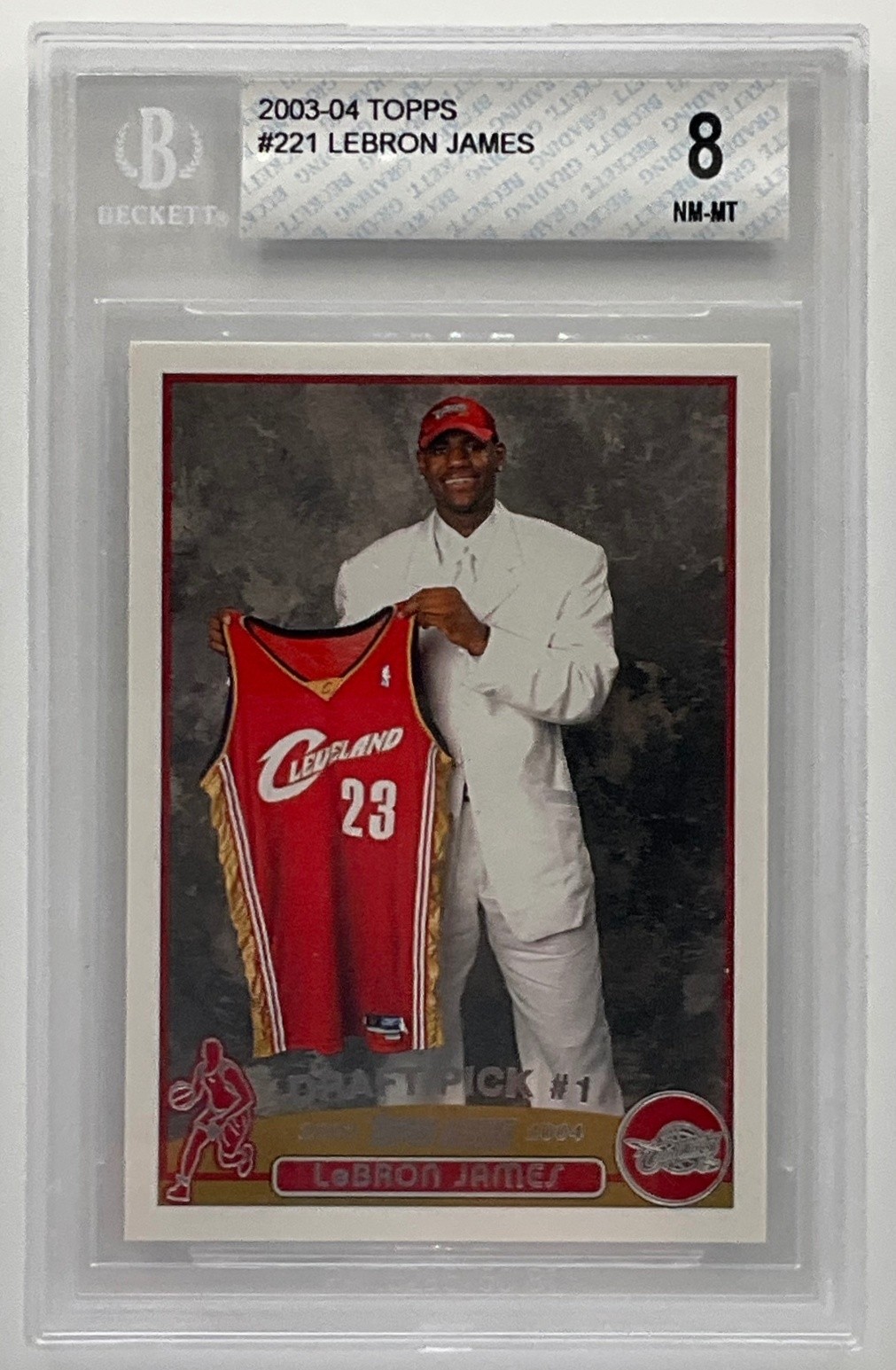 2003-04 Topps 1st Edition LeBron James #221 RC Cleveland Cavaliers BGS 8