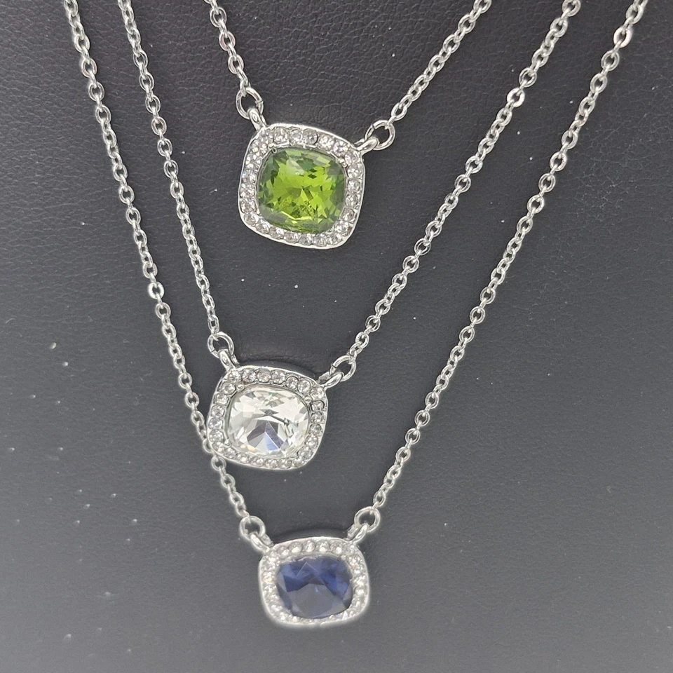 Park Lane Dic 2023 Caja Brillante Deslumbrante Conjunto de Joyería Collar y 3 Pendientes Nuevo en Caja Foto 3 de 4