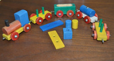 Vintage West Germany Wood Wooden Kids Toy Train Set of 5 Kids Hobby