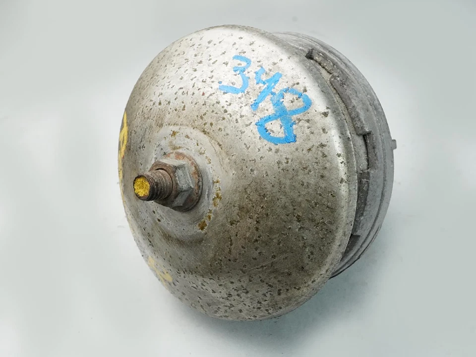 1997 - 2002 Jaguar Xk8 4.0 Liter 8 Cyl Engine Motor Frame Mount Right Oem - Image 3 of 4