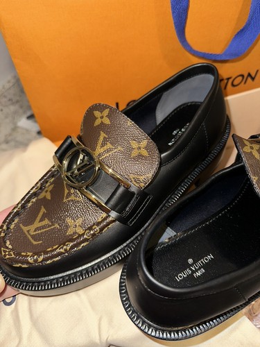 louis vuittons shoes women 7 - Picture 6 of 8