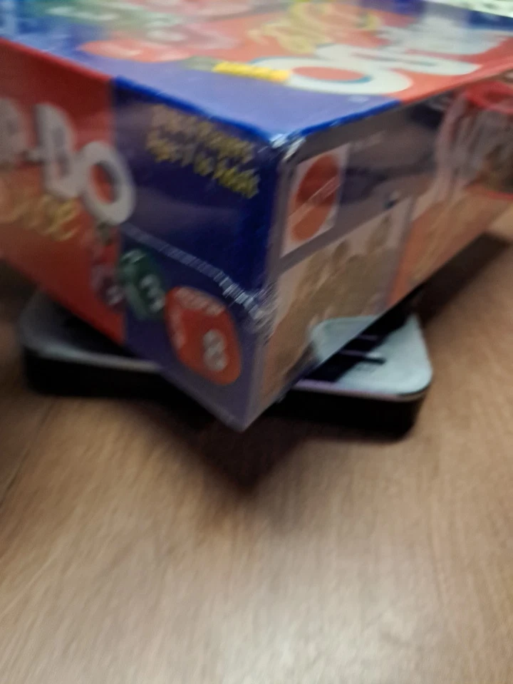 Skip-Bo Dice Board Game by Mattel - Factory Sealed Brand New Wb1 - Image 4 of 4