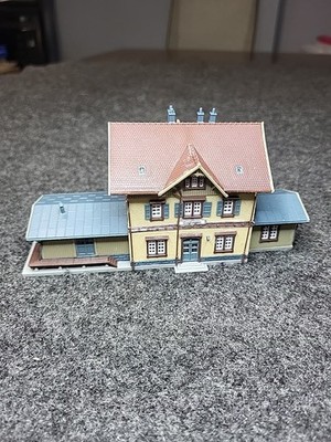 Faller  N 212107  Guglingen Country Side Train Station  Bahnhof Fully Assembled 