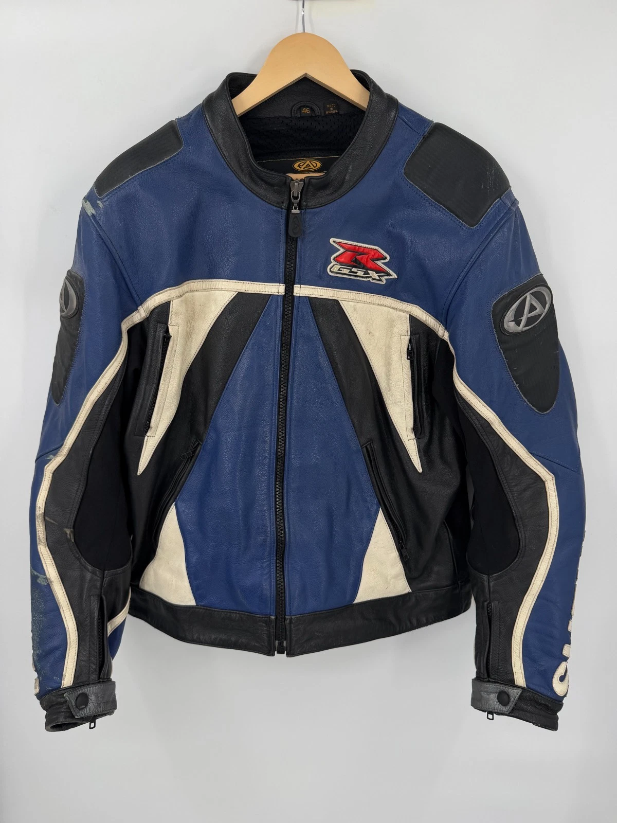 AGV Sport Suzuki GSXR Leather Motorcycle Jacket Blue Black White Mens Size 46 - product detail image 1