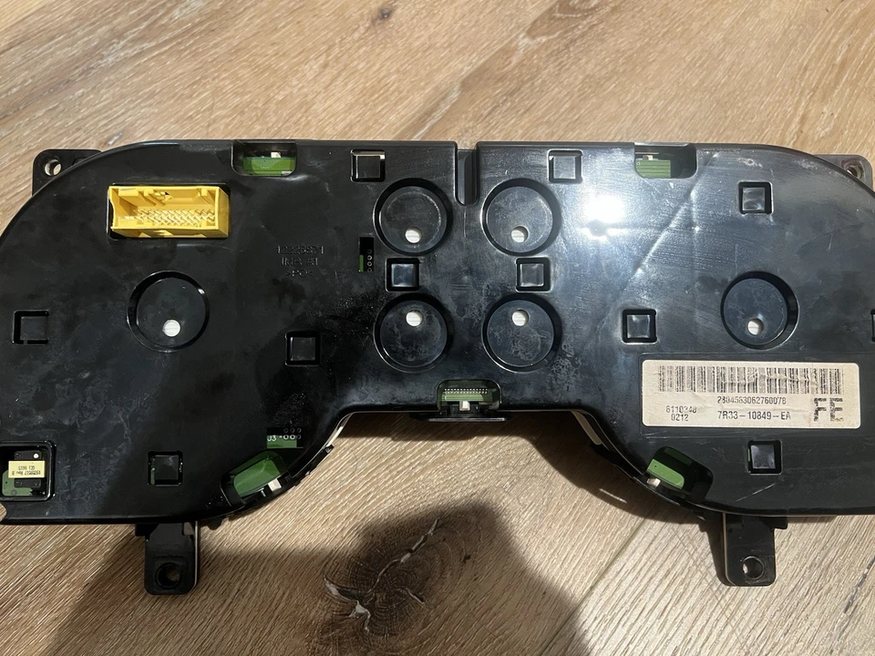 Cuadro medidor velocímetro tablero Ford Mustang 2005-2009 4,0/V6 Foto 4 de 4