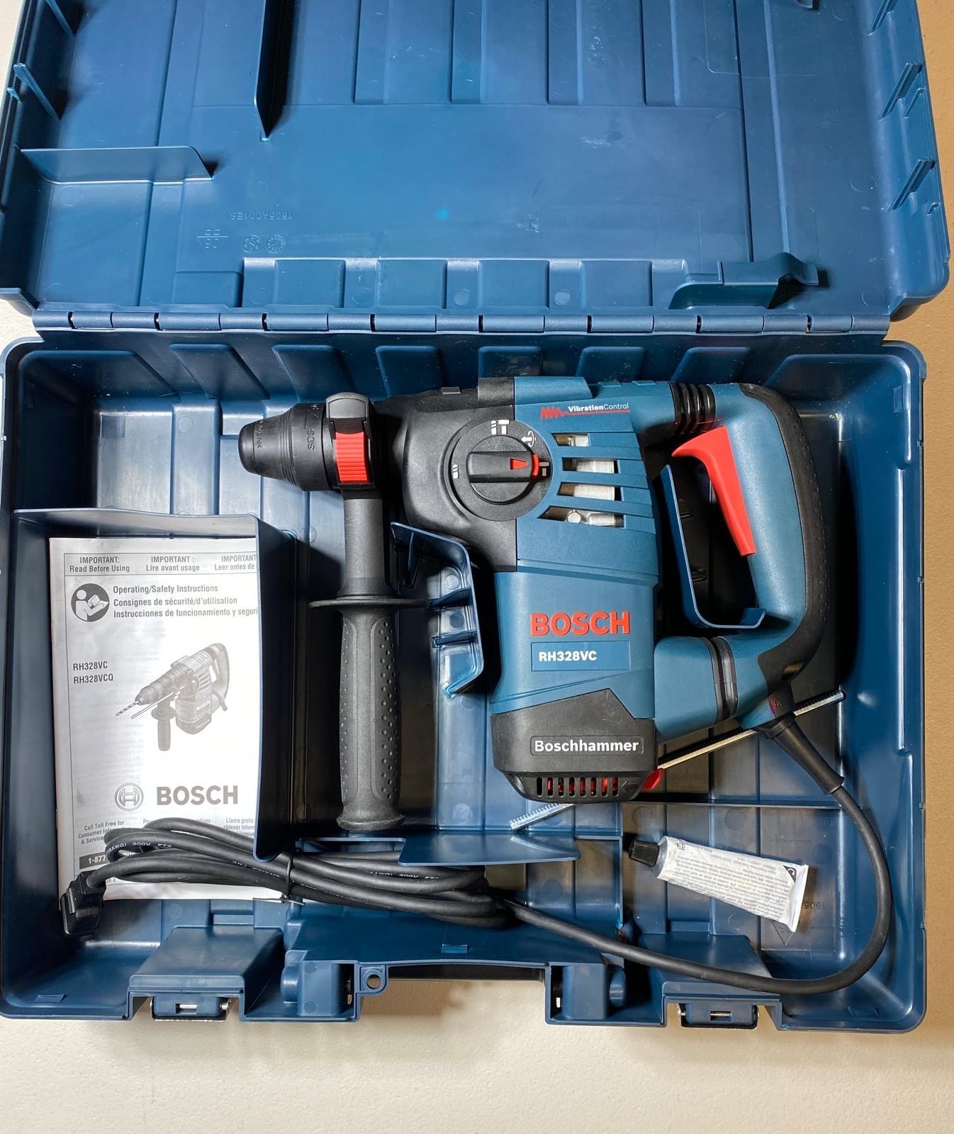 Bosch RH328VC 1-1/8" SDS-Plus Rotary Hammer Drill w/ Case Bits & Chisels