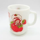 Vintage 1982 Strawberry Shortcake Anchor Hocking Milk Glass Coffee Mug USA