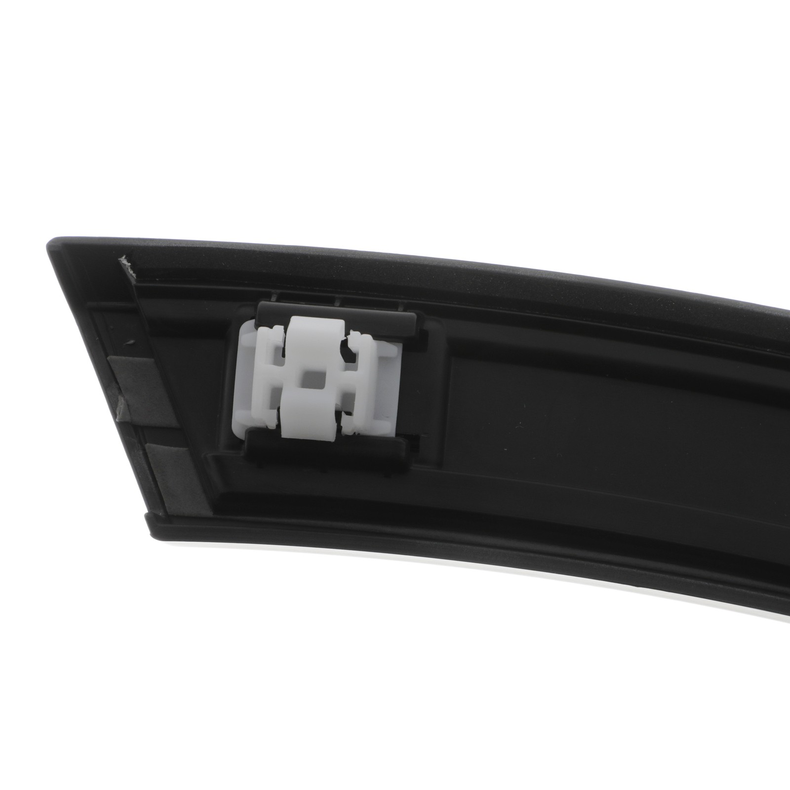 Bentley Bentayga 2015 Left Wheel arch molding P/N 36A853817BGRU