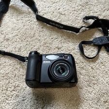 Nikon COOLPIX 5400 E5400 Digital Camera Black W Battery No Charger PlsCDesc