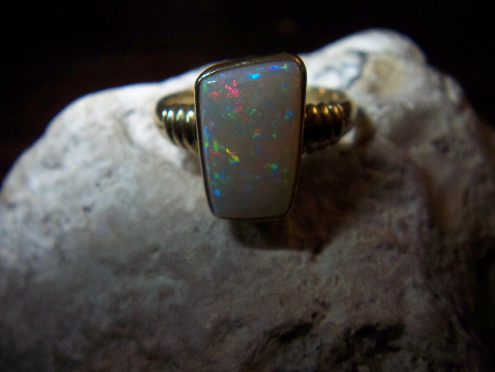 Extravagant goldsmiths ring solid opal full opal … - image 1