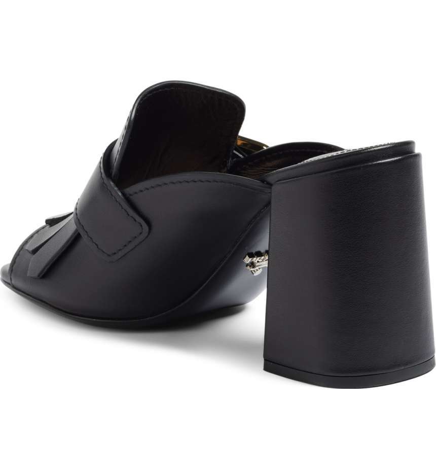 【PRADA】ベルベットのスライド NIB PRADA Kiltie Fringe Buckle Strap Slide Mule Block Heel