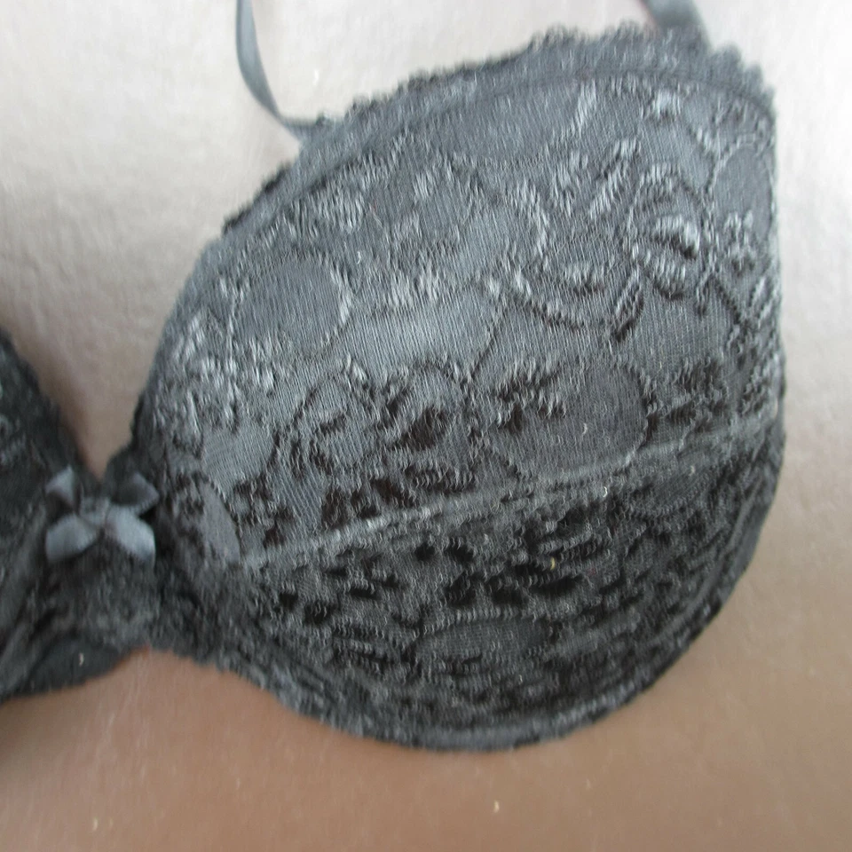 Sujetador Bug de Moda Talla 38D Negro Encaje Acolchado Con Aros Cierre Ajustable Espalda Foto 4 de 4