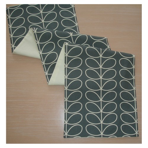 SMALL 36" Coffee Table Runner 3ft Orla Kiely Linear Stem Cool Grey Cream 90cm - Picture 3 of 3