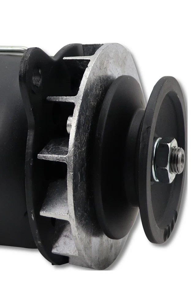 MTS Belarus 50/52 Lichtmaschine Dynamo 12V/ 700W mit Regler 🚜 4646.MTS50 - Bild 2 von 4