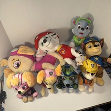 Lot Of 8 Pre-Owned Paw Patrol Stuffed Plush Character Toys Lot Chase Spin Master