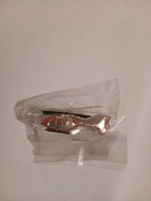 Airbus H135 Hubschrauber Abzeichen Metall Emaille Pin Luft Krankenwagen