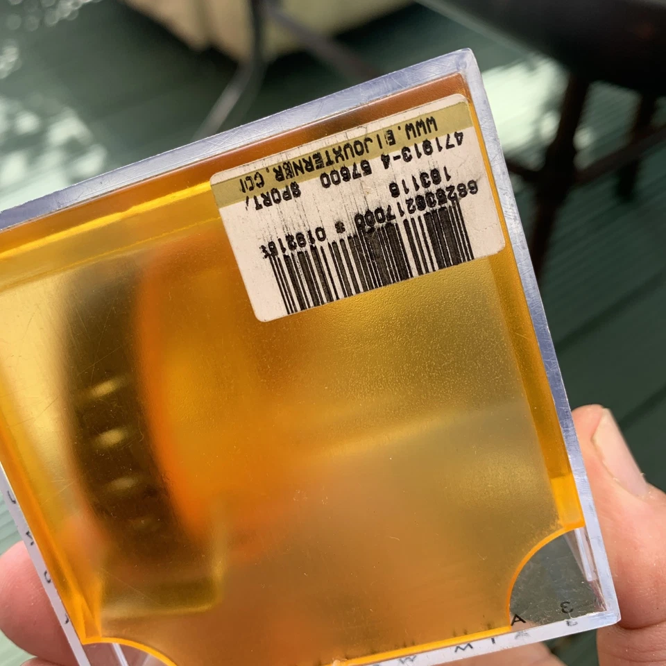 Reloj deportivo de cuarzo LCD para caballero Bijoux Terner nuevo en caja Foto 4 de 4