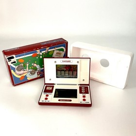 Vintage 1985 NINTENDO GAME & WATCH Black Jack Multi Screen Handheld BJ-60 w/Box