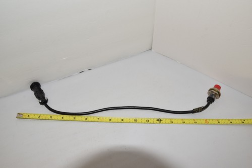 Interruptor de proximidad cilíndrico Square D clase 9006 tipo PJD311P 12 MM PNP negro 16" - Imagen 9 de 9