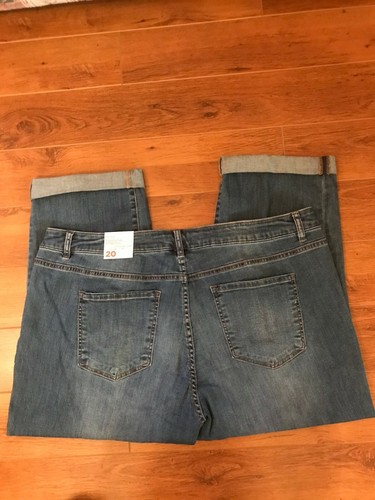 NWT LANE BRYANT SIZE 20 REGULAR ESSENTIAL STRETCH DIST GIRLFRIEND CROP JEANS - Picture 8 of 9