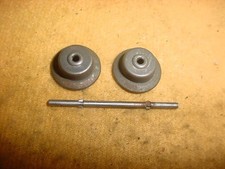 Marx O27 Trains 2 Piece Wheels Scale Cars Rolling Stock 34 Wheels Axle Parts