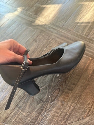 Theatricals  pro dance character shoes black ladies size 8.5