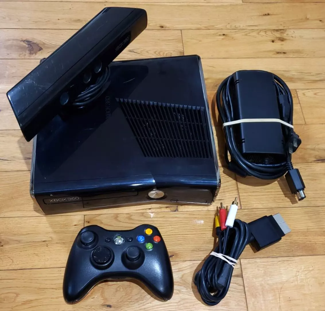 Microsoft Xbox 360 S Slim 250GB Model 1439 Video Game Console