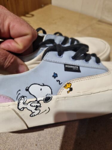 Zara Peanuts Sneaker Tennis Shoes Snoopy EU 35 Size 2.5 Uk   (R7) - Afbeelding 1 van 8