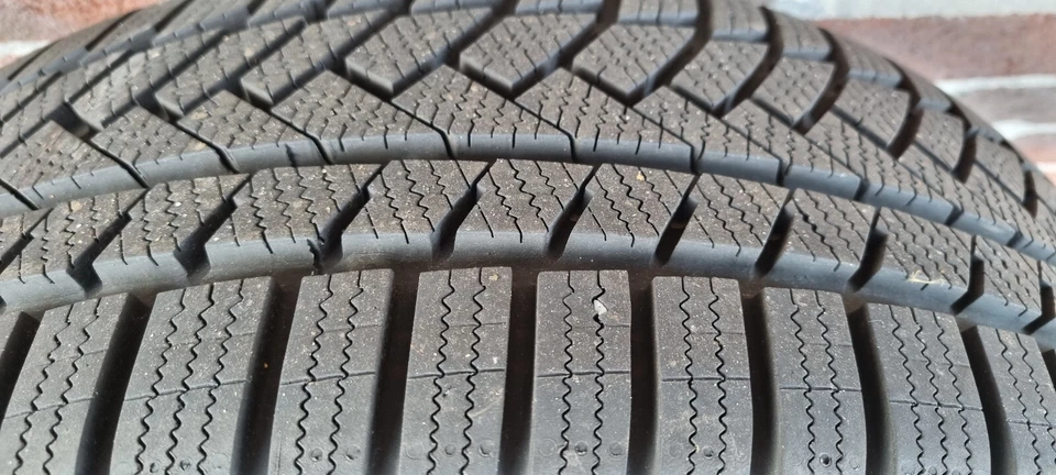 BMW X2 Winterräder Conti 225/50 R 18 auf RC32-Felgen 7,5+18 5/112 ET51 - Bild 3 von 4