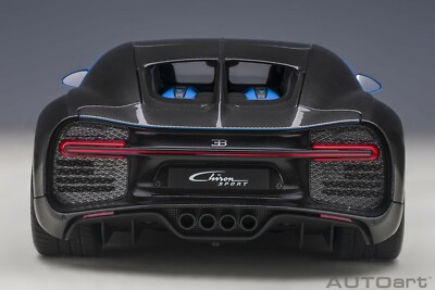 70997 AUTOart 1:18 Bugatti Chiron Sports 2019 French blue / carbon