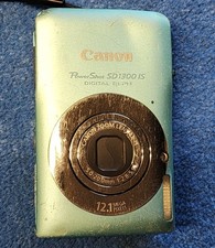 Canon PowerShot SD1300 IS Digital ELPH 12.1 MP 4x Zoom Compact Digital Camera