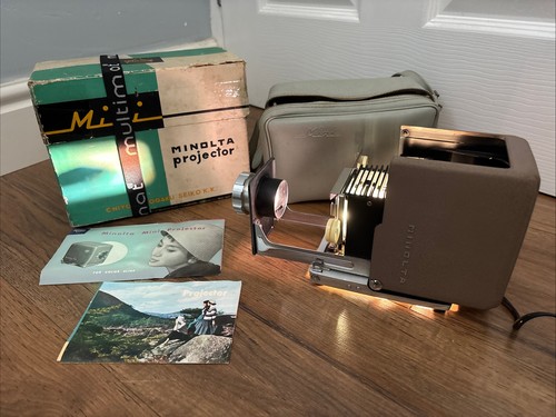 1950’s Vintage MINOLTA Mini 35 Projector - 35mm Slide Projector - Working (B23)