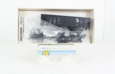 HO Walthers 932-56 Chesapeake & Ohio 36  Hopper Kit C&O 325051 Limited Edition