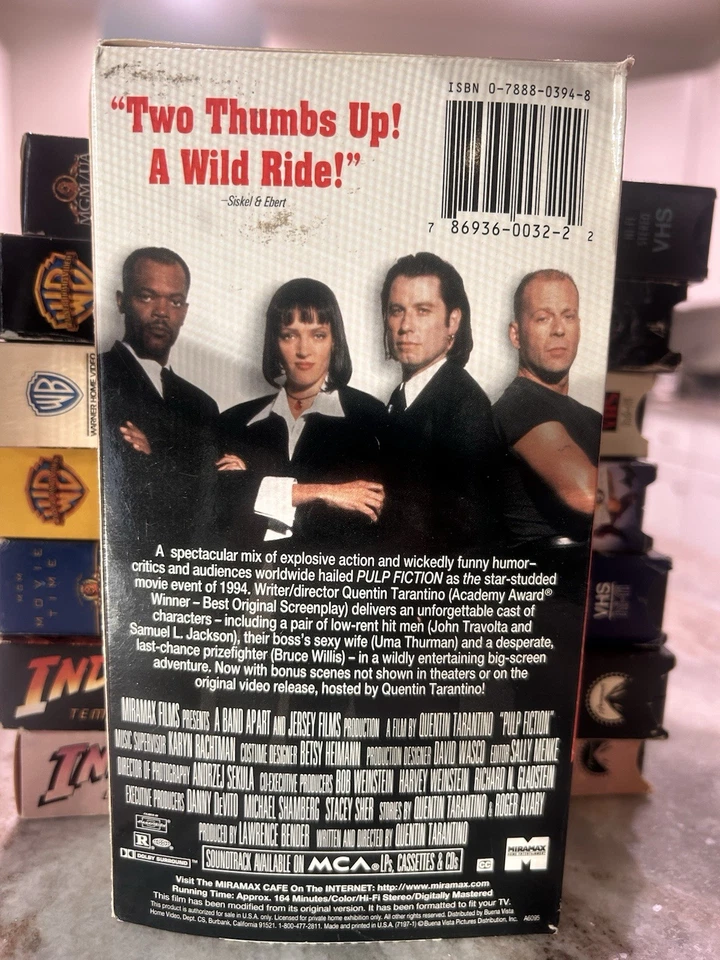 Pulp Fiction (VHS, 1996, Special Collectors Edition) - AS IS, TAPE BUNCHED UP - Image 3 of 3