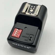 NEEWER FC-16 Multi-Channel 2.4GHz 3-IN-1 Wireless Hot Shoe Flash - RECEIVER ONLY