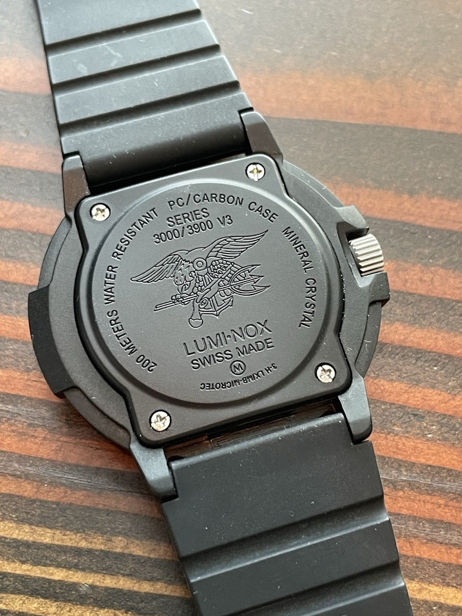 Luminox 3000/3900 V3 Navy SEAL Swiss Quartz Wristwatch 200m | eBay