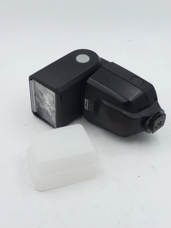 Metz Mecablitz 48 AF-1 flash digital velocímetro para Pentax Foto 2 de 4