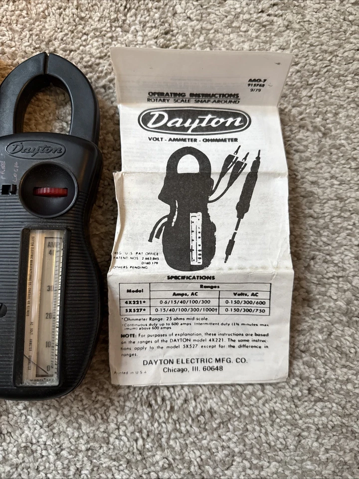 Amperímetro con abrazadera Dayton 4X221 de colección con estuche - Herramienta eléctrica sin probar Foto 4 de 4