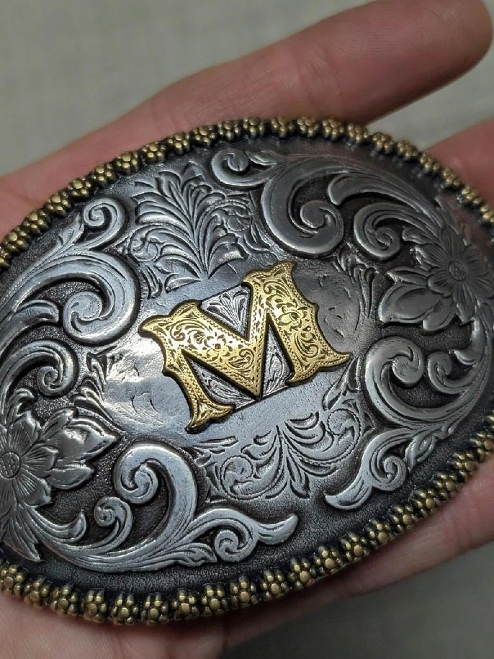 Vintage NOCONA Cinturón Hebilla "M" Monograma OCCIDENTAL Grabado Floral VAQUERO Rodeo Foto 2 de 4