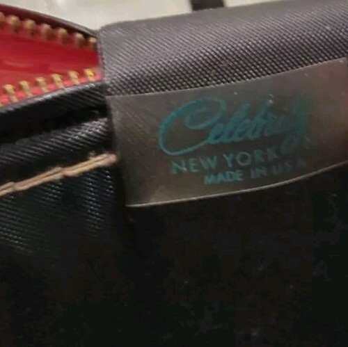 Vintage Celebrity NY RARE Train Cosmetic Case Red Makeup Vanity MCM - Picture 12 of 12