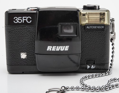Revue 35FC Viewfinder Camera - 3.5 38mm Optics Black