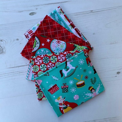 Christmas Xmas Novelty Themed Fat Quarter Fabric 5 Pack Bundle | 19" x 20" - Picture 22 of 28